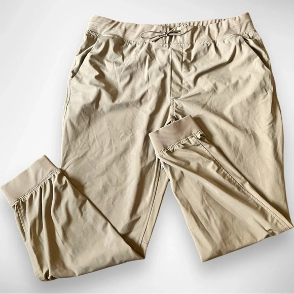 ALFANI Men's Regular Fit Performance Tech Beige Joggers XL | EUC - Picture 3 of 9